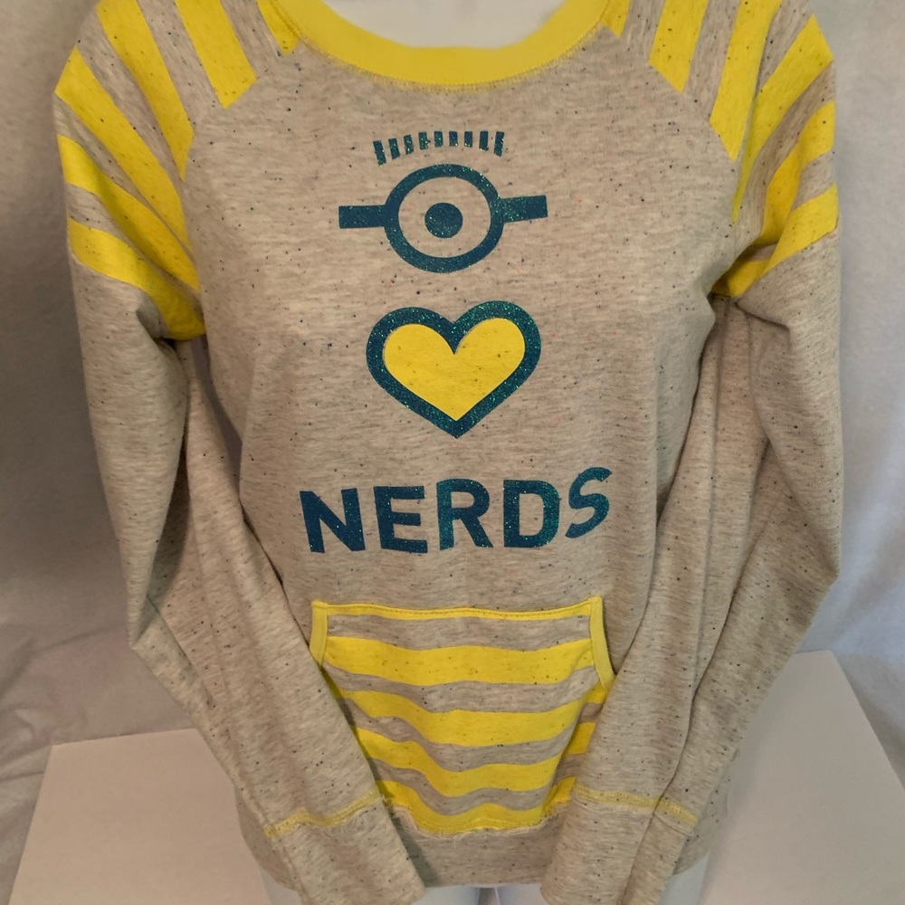 Sweatshirt